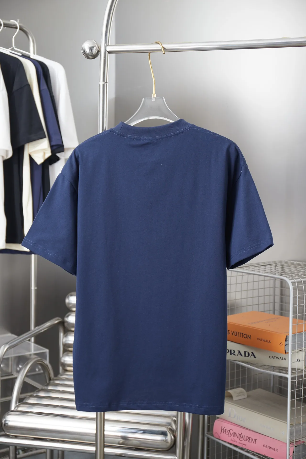 BBR 2026ss · 320 100% · 32 1X 1 ， · ， 。 ， ， ， ， 。 · · ：White /Royal Blue/Black Size：S M L XL